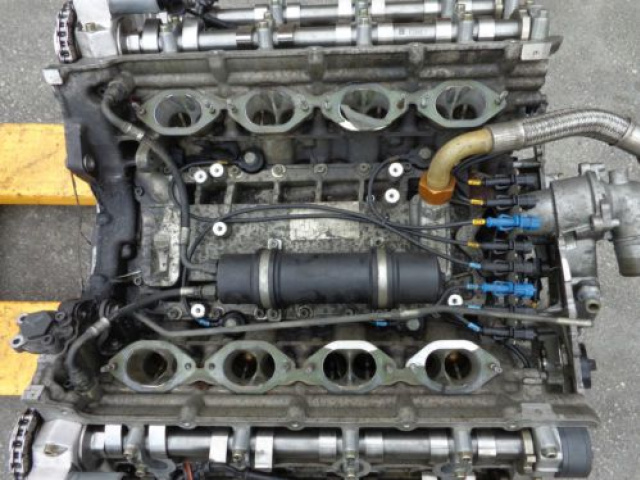 FERRARI 430 двигатель V8 поврежденный