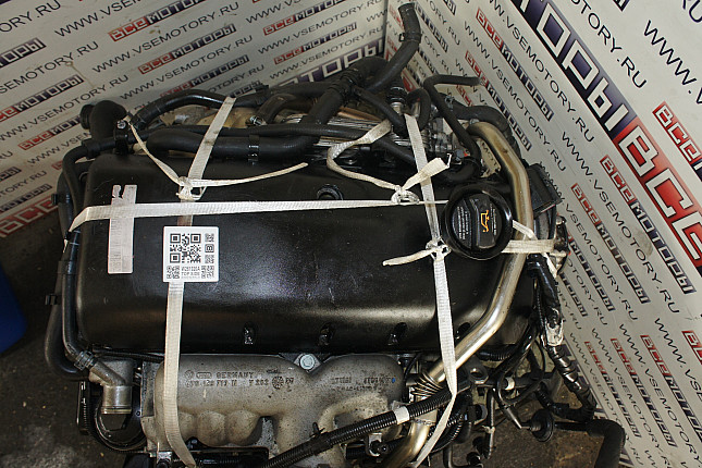 Фотография контрактного двигателя сверху VW BAC