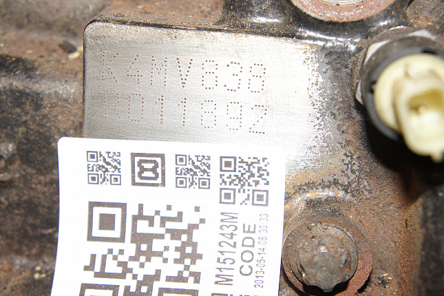 Номер двигателя и фотография площадки RENAULT K4MD812