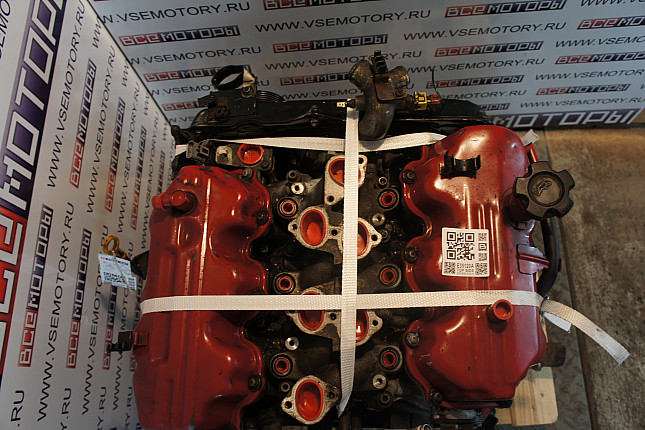 Фотография контрактного двигателя сверху NISSAN VG30E
