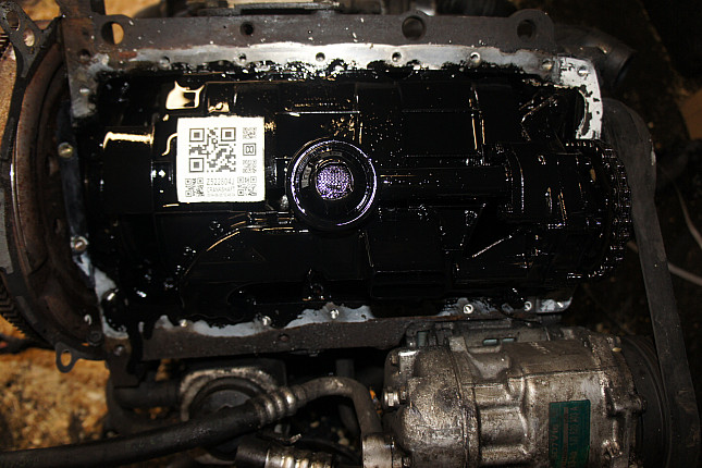 Фотография блока двигателя без поддона (коленвала) VW AHF