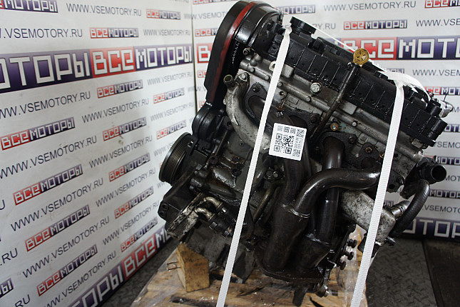 Двигатель вид с боку ALFA ROMEO AR 32201