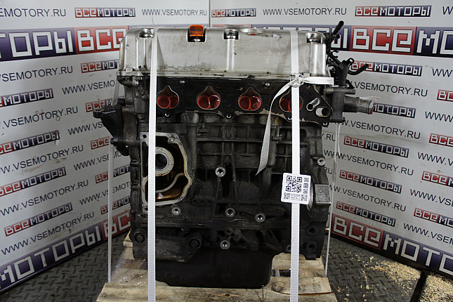Двигатель вид с боку HONDA К24А3