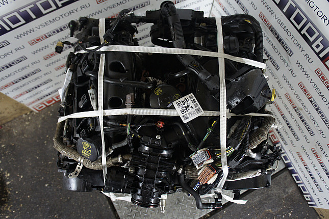 Фотография контрактного двигателя сверху LAND ROVER 2.7 td