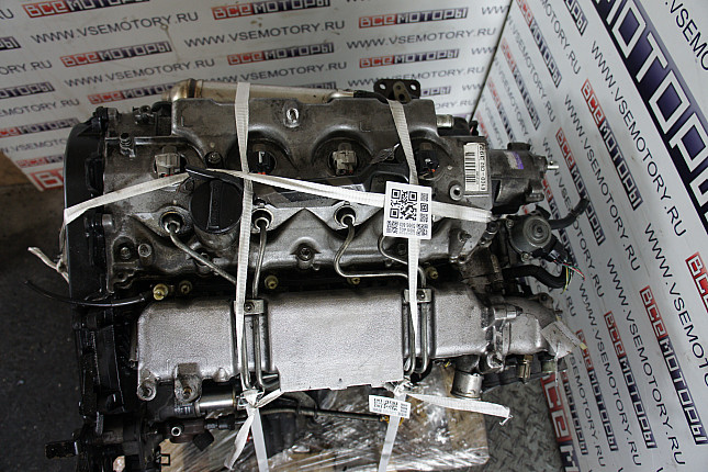 Фотография контрактного двигателя сверху Toyota 1CD-FTV