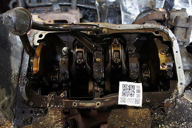 Фотография блока двигателя без поддона (коленвала) NISSAN Z24i
