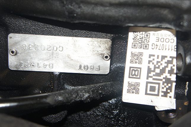 Номер двигателя и фотография площадки MITSUBISHI F8QT