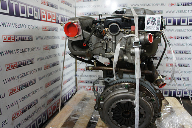 Двигатель вид с боку HYUNDAI G4CP X567015