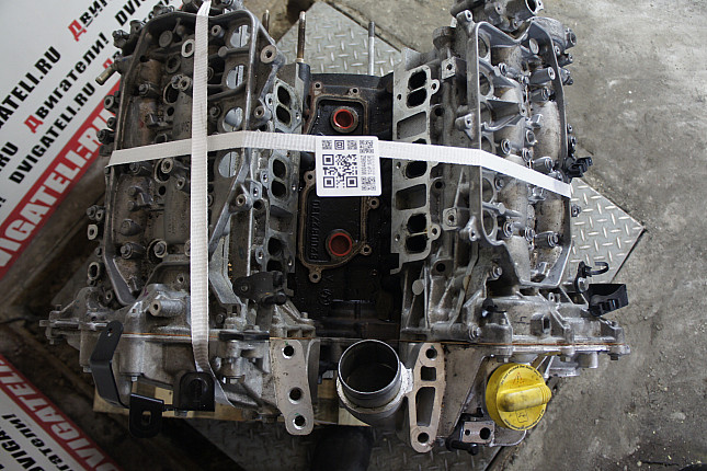 Фотография контрактного двигателя сверху Renault V9X 891