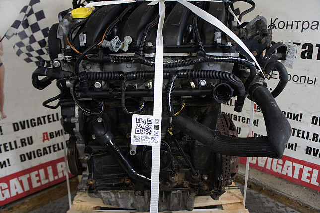 Двигатель вид с боку Renault F4P 770