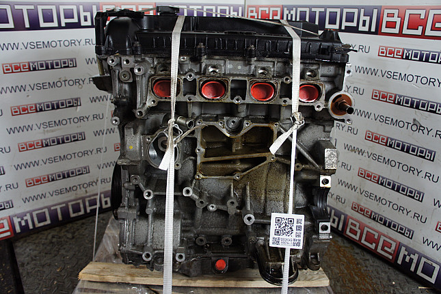 Двигатель вид с боку MAZDA l822
