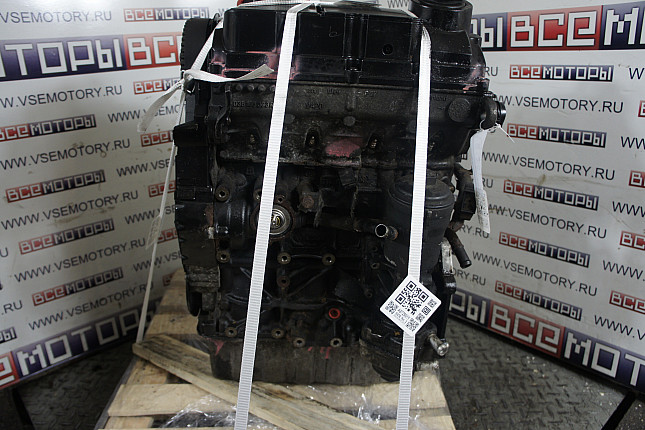 Двигатель вид с боку VW BRR