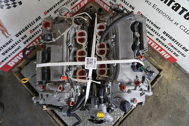 Фотография контрактного двигателя сверху Lexus 4GR-FSE