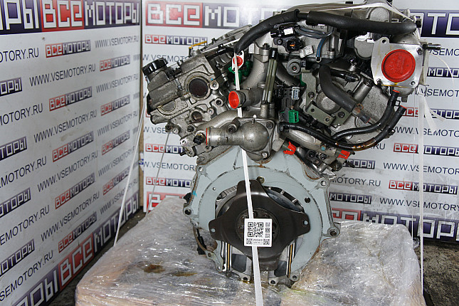 Двигатель вид с боку HYUNDAI G6BA