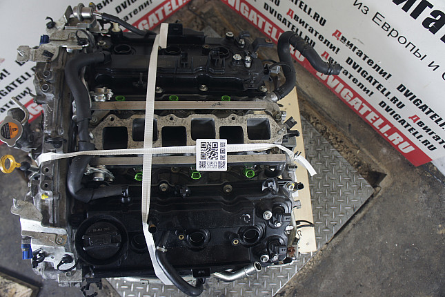 Фотография контрактного двигателя сверху Infiniti VQ35HR