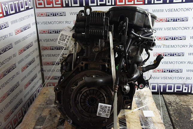Двигатель вид с боку OPEL X 16 SZR