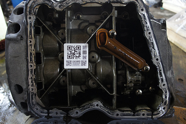 Фотография блока двигателя без поддона (коленвала) Nissan M9R