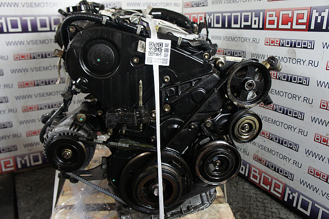 Двигатель вид с боку TOYOTA 1CD-FTV