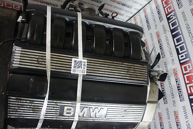 Фотография контрактного двигателя сверху BMW M 50 B 25 (256S1)
