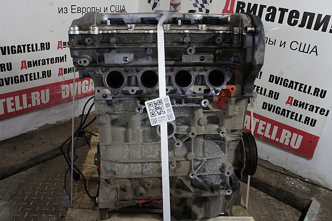 Двигатель вид с боку Audi ALT