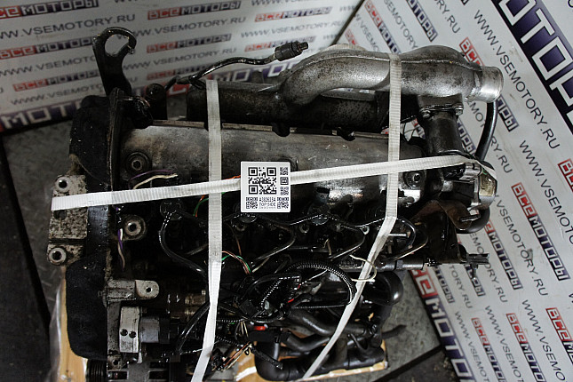 Фотография контрактного двигателя сверху RENAULT F9Q 760