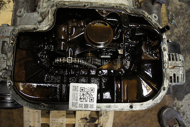 Фотография блока двигателя без поддона (коленвала) Mercedes M 112.911