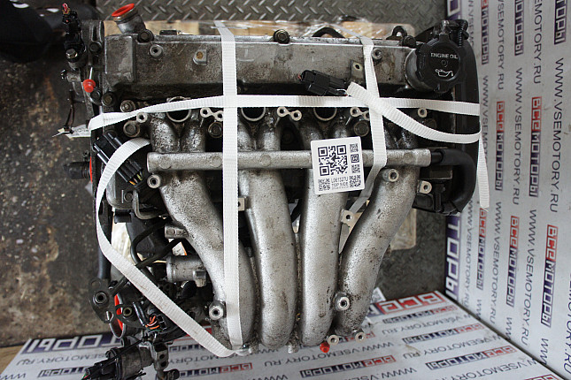 Фотография контрактного двигателя сверху MITSUBISHI 4G93 