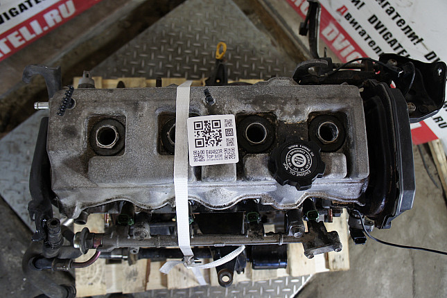 Фотография контрактного двигателя сверху Toyota 5S-FE