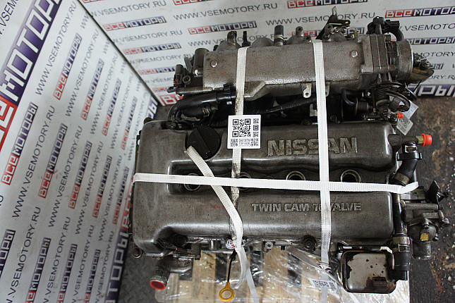 Фотография контрактного двигателя сверху NISSAN SR20DI