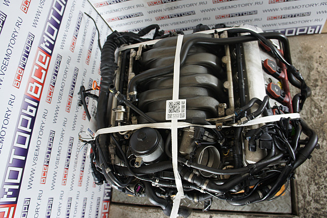 Фотография контрактного двигателя сверху AUDI BAS
