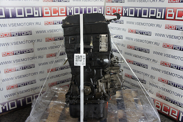 Двигатель вид с боку HONDA B20Z1