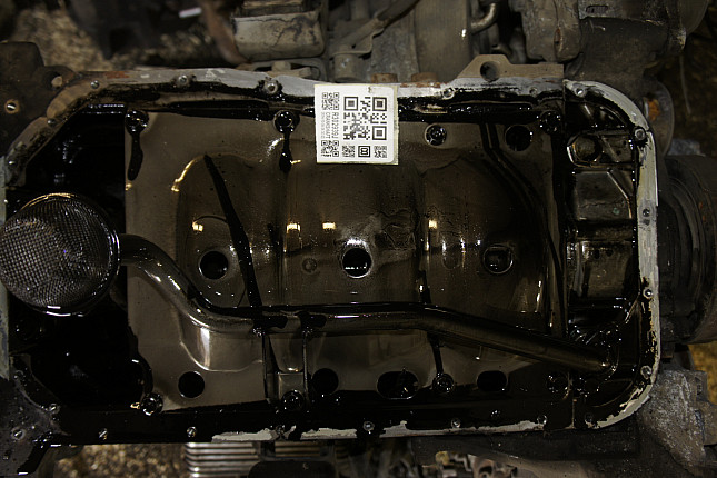 Фотография блока двигателя без поддона (коленвала) MITSUBISHI 4D56