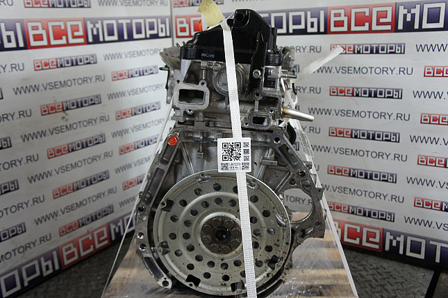 Двигатель вид с боку HONDA R20A3