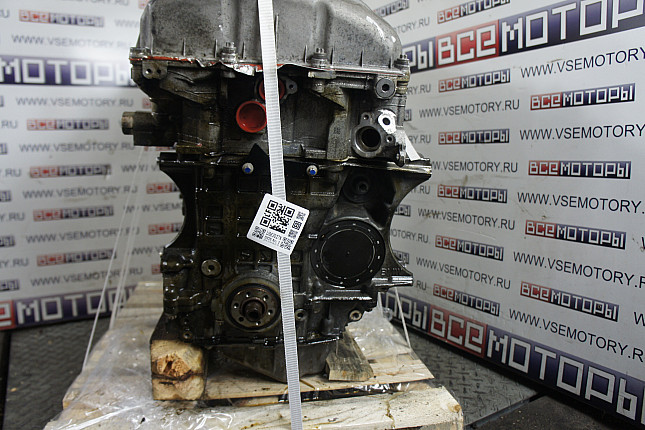 Двигатель вид с боку BMW N52 B25 A