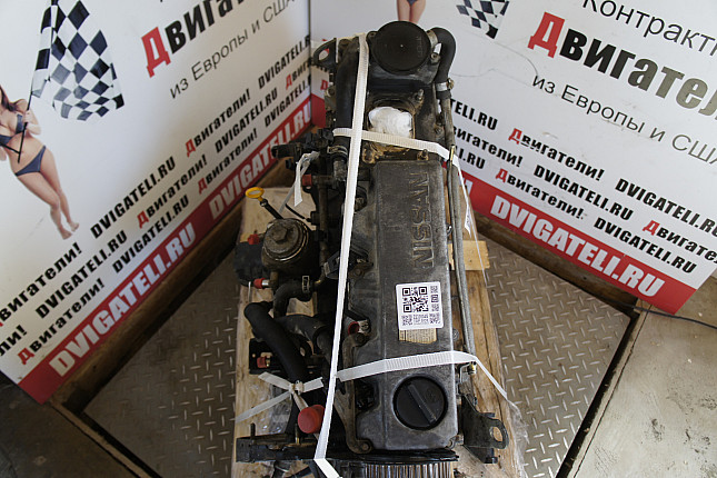 Фотография контрактного двигателя сверху Nissan RD28Ti