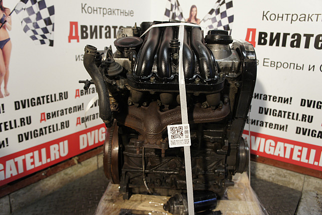 Двигатель вид с боку VW AQM