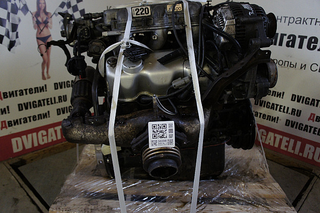 Фотография мотора Chrysler EFA